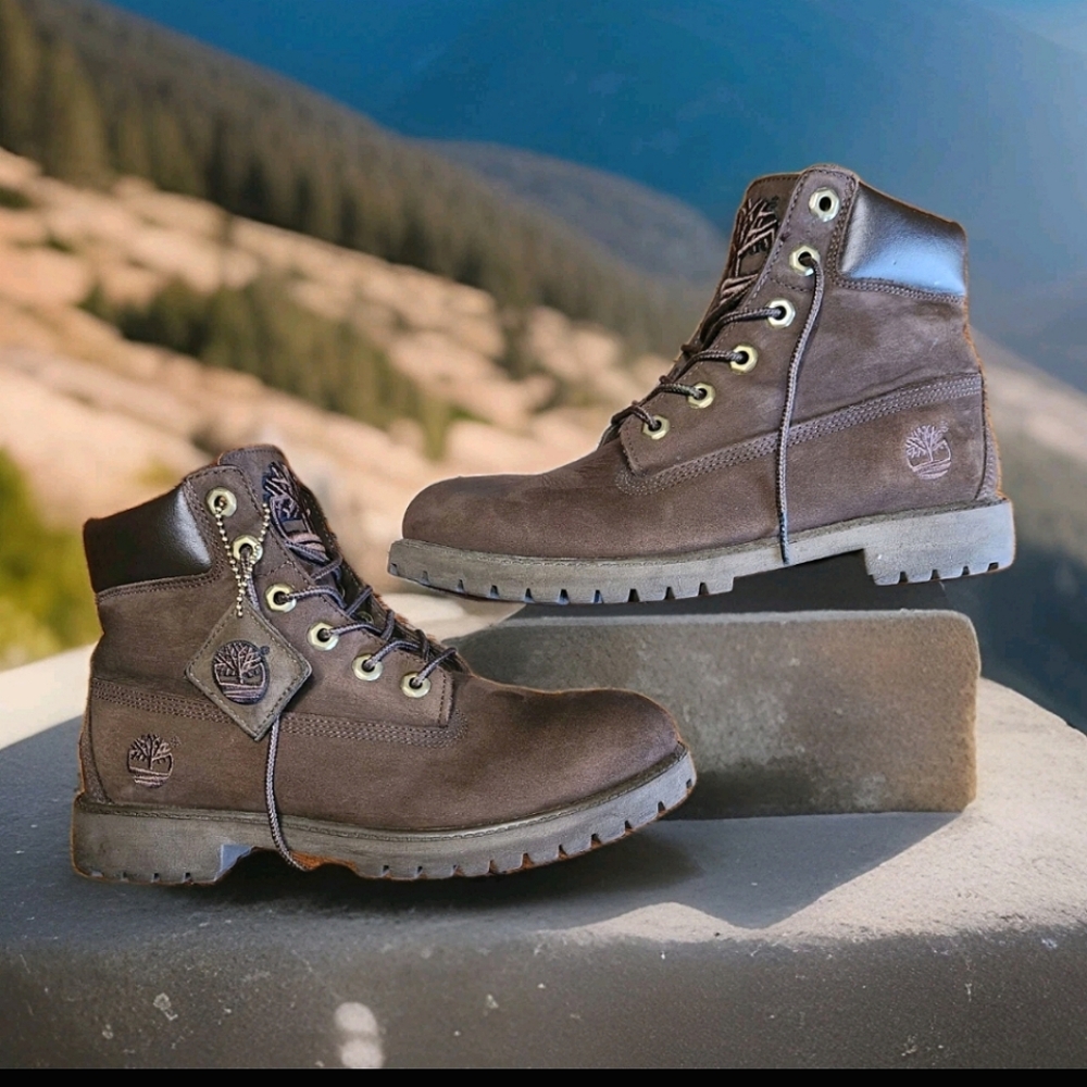 RARE Timberland 1973 Brown Leather Boots  Men’s Size 6 Large Embroidered Logo